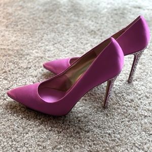 9.5 | Custom Fuchsia Sparkle Pumps "Nine West"